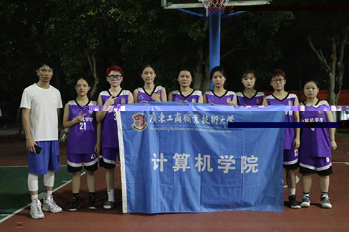 圖為女籃合影.jpg