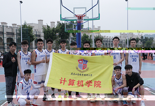 圖為男籃合影.jpg