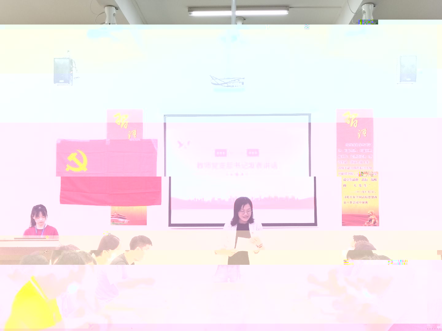 圖為潘惠蘋在發表講話.jpg